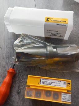 Sandvik - 3