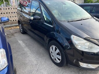 Predám Ford Galaxy r.v.2008 2.0tdci230500km 7 miest automat - 3