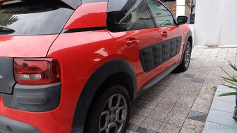 Citroën C4 1.6 HDI CACTUS - 3