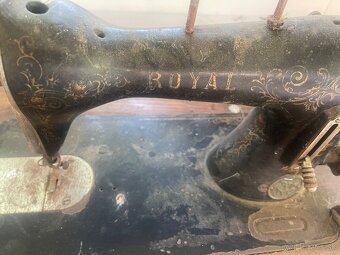 Sijaci stroj vintage Royal 130-rocny - 3