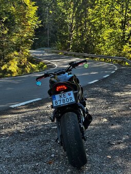 Suzuki GSX-S 1000 - 3