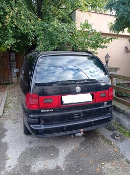 REZERVOVANÉ Predám Volkswagen Sharan - 3