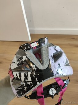 prilba dámska UVEX - 3