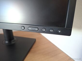 22" monitor Samsung S22E450, 1680x1050, 16:10, dvi, vga - 3