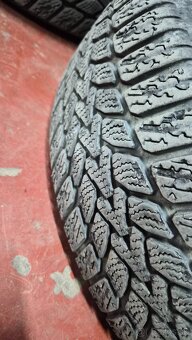 ​PREDÁM zimné pneumatiky na plechových diskoch - 3