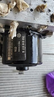 Brzdový válec a ABS kostka VW T5 Transporter - 3