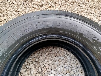 Kúpim Michelin xze1 265, 70 R17,5 - 3