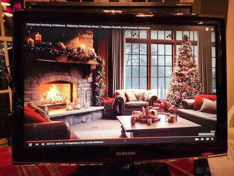 TV Samsung T240HD 24" - 3