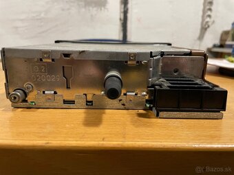 Autorádio Peugeot - 3