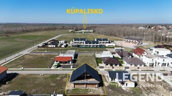 Rozostavaný rekreačný zrubový dom pri termálnom kúpalisku Ne - 3