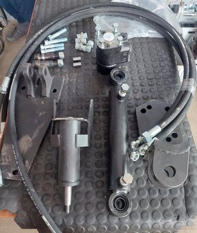 SERVO,ORSTA RIADENIE TRAKTOR ZETOR,CRYSTAL - 3