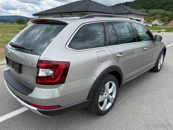 Škoda Octavia Scout 2.0 TDi Dsg 4x4 - 3