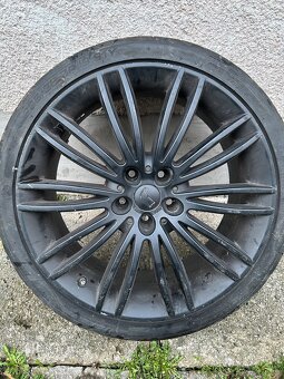 ALU R19 245/45 - 3