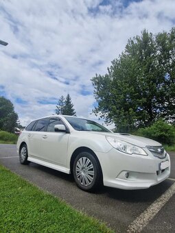 Predám Subaru Legacy 2.0 2012 4x4 - 3