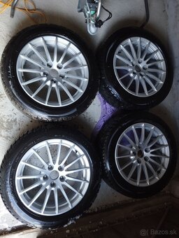 Predam sadu kolies Audi R17 - 3