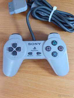 Playstation 1 ovládač + káble - 3