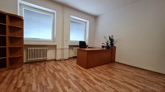 Na prenájom reprezentatívne kancelárske priestory v Galante - 3