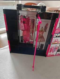 Barbie šatník a doplnky - 3