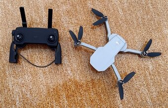 MINI SE - 3