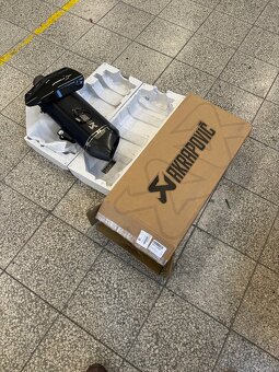 Vyfuk akrapovic na KTM 1290 adventure s,r(2017-2020) - 3