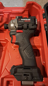 Parkside aku rázový skrutkovač 226Nm - 3