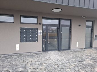 Prenájom 1.izboveho bytu - 3