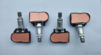 Snímače Tlaku Pneumatík KIA HYUNDAI GENESIS
- 3