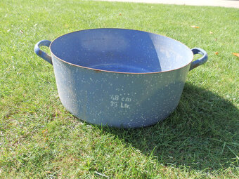 Smaltovaný hrniec - 3