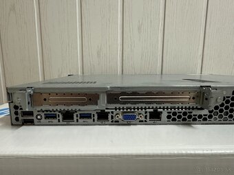Predam HP ProLiant DL320e Gen8 v2 1U rack server - 3