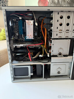 Predam PC AMD  FX-8320, 16gb, 6950 - 3