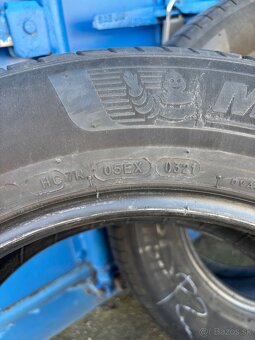 205/60R16 - 3