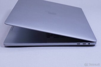 ZÁRUKA/Macbook Pro 16"CTO/I9 2.4GHZ/32GB RAM/1TB SSD/TOP/CZ - 3