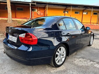 BMW e90 318d - 3
