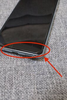 Samsung Galaxy S20 FE 5G (plne funkčný) 6/128GB - 3