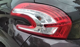 PEUGEOT 208 1.2 2013 PREDÁM DVERE, NÁRAZNÍK, piate dvere - 3
