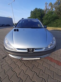 Peugeot 206SW - 3