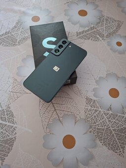 Samsung Galaxy S22 - 3