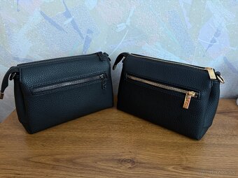 Kabelka Karl a Kabelka Pinko - 3