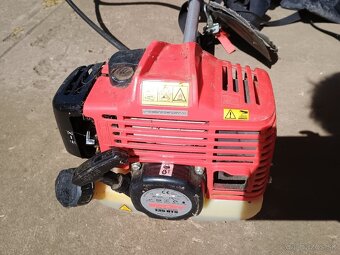 Krovinorez HECHT 1235 BTS - 3