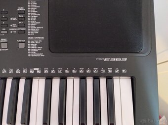 Klavesy Yamaha PSR - 3