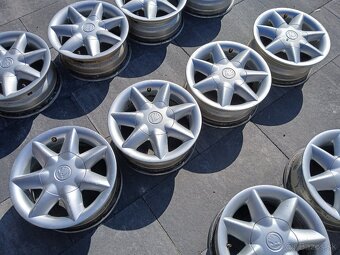 Felicia 4x100 R13 - 3