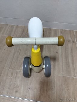 Hauck odrážadlo žirafa - 3