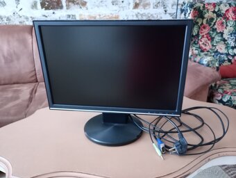 ASUS VW195S - 3