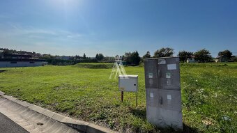 STAVEBNÝ POZEMOK, UL. KVETNÁ, ROZHANOVCE, KOŠICE OKOLIE - 3