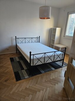 Kovová postel 140cm + rost + 2x matrace - 3