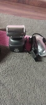 Holiaci strojček ONE LION FACE SHAVER - 3