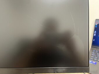Samsung S27C310EAU 27" — na diely, prasknutá matica - 3