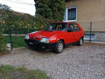 Predám Škoda favorit 1.3 glx - 3