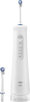 Oral-B Aquacare 6 Pro-Expert - 3