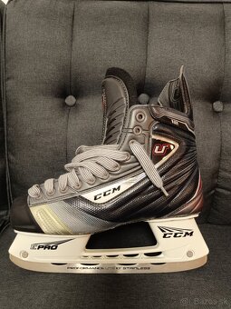 Profi nové korčule Ccm - 3